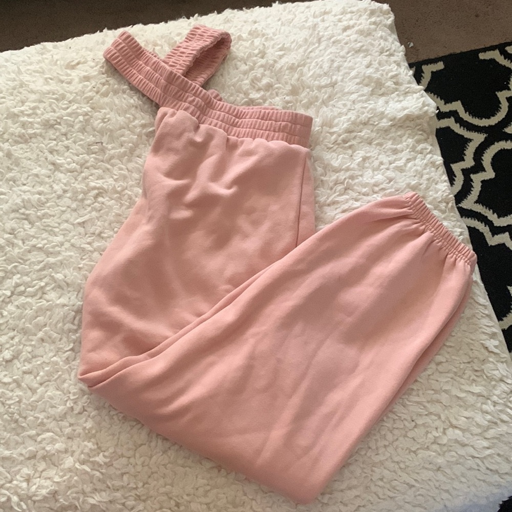 SHEIN Soft pink sweatpants